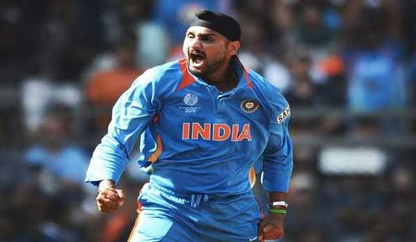 Harbhajan Singh Retirement: हरभजन सिंह ने क्रिकेट को कहा अलविदा, 2016 में भारत के लिए खेला था आखिरी मैच