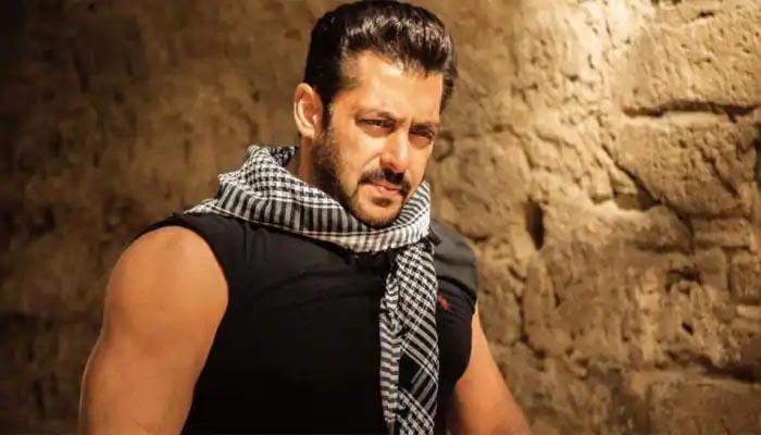 Salman Khan Birthday:  पनवेल फार्महाउस में भाईजान ने की बर्थडे की शानदार पार्टी, देखें…