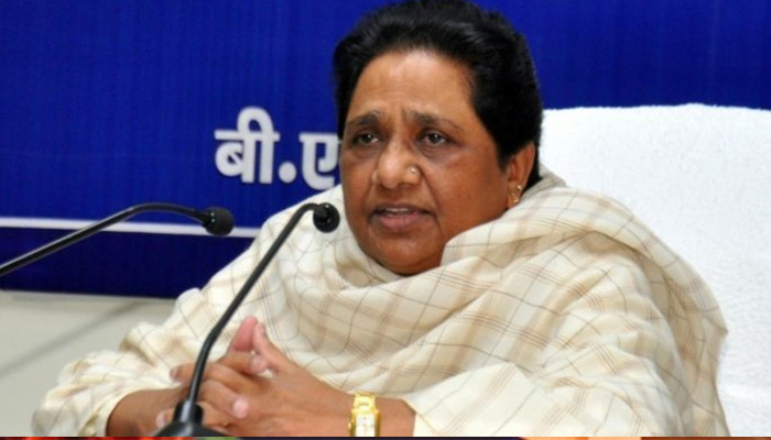 लखनऊ: उत्तराखंड में मजारों के तोड़ने पर Mayawati ने जताई नाराज़गी, कहा- कांग्रेस और बीजेपी में सॉफ्ट हिंदुत्व की रेस