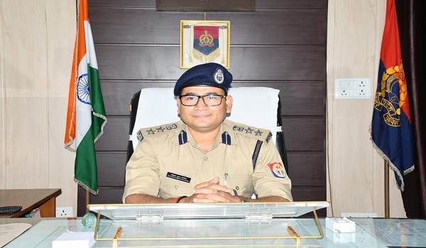 बरेली: IPS अखिलेश कुमार चाैरसिया ने संभाली जिले की कमान, कहा- गोकशी और महिला अपराध पर लेंगे सख्त एक्शन