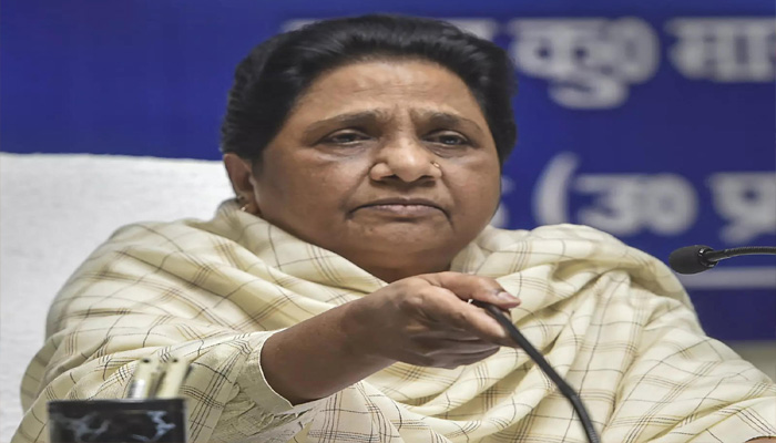 क्या है 24 साल पहले मायावती के साथ हुए गेस्ट हाउस कांड की कहानी | mayawati  guest house scandal what happened on 2 june 1995 in lucknow in mulayam  singh yadav sp