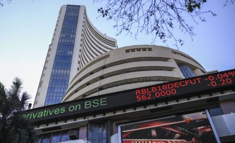 Stock Market: सर्वकालिक उच्चतम स्तर पर बंद हुआ Sensex, निफ्टी भी मजबूत