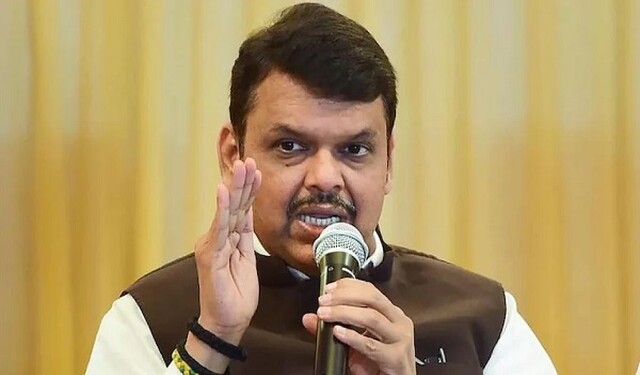 Karnataka-Maharashtra Border Dispute के बाद अब अलमाटी बांध पर तकरार, Fadnavis बोले- काम रोकें, नहीं तो जाएंगे SC