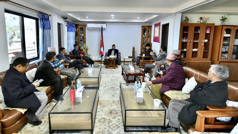 Nepal : पुष्प कमल दहल 'प्रचंड' होंगे नेपाल के अगले प्रधानमंत्री!, सत्तारूढ़ गठबंधन टूटने के बाद पूर्व प्रधानमंत्री ओली से मांगा समर्थन