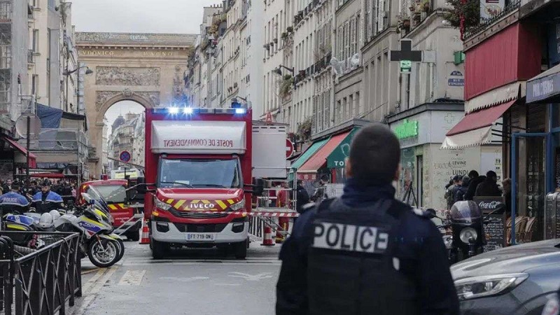 Paris Firing: फ्रांस की राजधानी पेरिस में हुई गोलीबारी, तीन लोगों की मौत, तीन अन्य घायल 