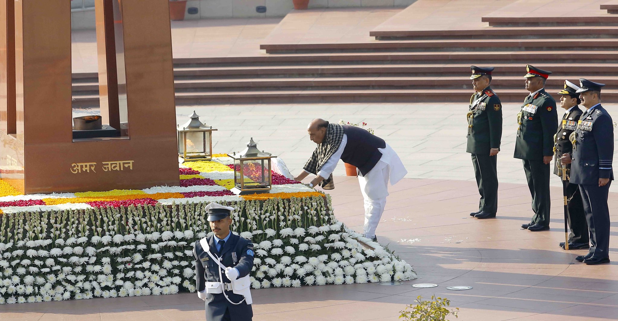 1971 का युद्ध अमानवीयता पर मानवता की जीत था : राजनाथ सिंह