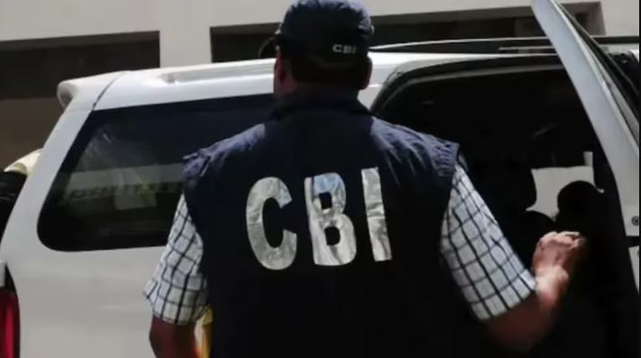 FCI में भ्रष्टाचार करने वालों पर CBI का शिकंजा... 50 जगहों पर की छापेमारी, एक अधिकारी गिरफ्तार, 74 पर FIR