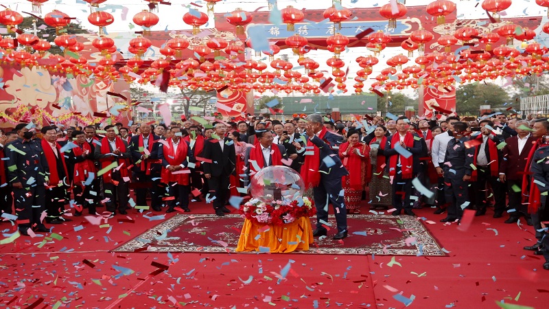 Chinese Lunar New Year : म्यांमार में मनाया गया चीनी चंद्र नववर्ष का जश्न, देखें तस्वीरें 