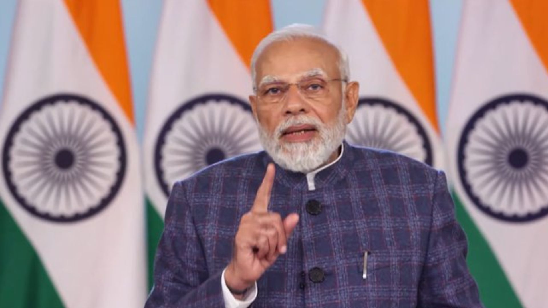 Global Investors Summit : PM Modi बोले- IMF भारत को वैश्विक अर्थव्यवस्था में एक उज्ज्वल स्थान के रूप में देखता 