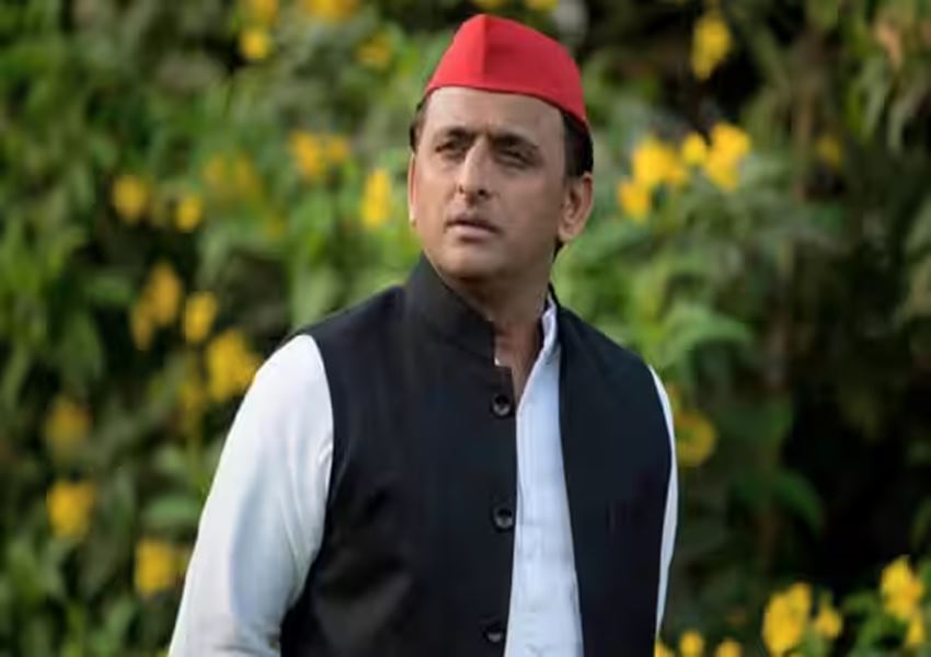 सपा सरकार में केंद्र ने यूपी के साथ किया था भेदभाव, Akhilesh Yadav ने पीएम मोदी पर बोला हमला