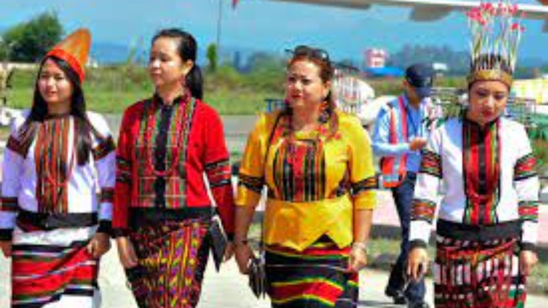 Manipuri Traditional Dress - Samsung Members