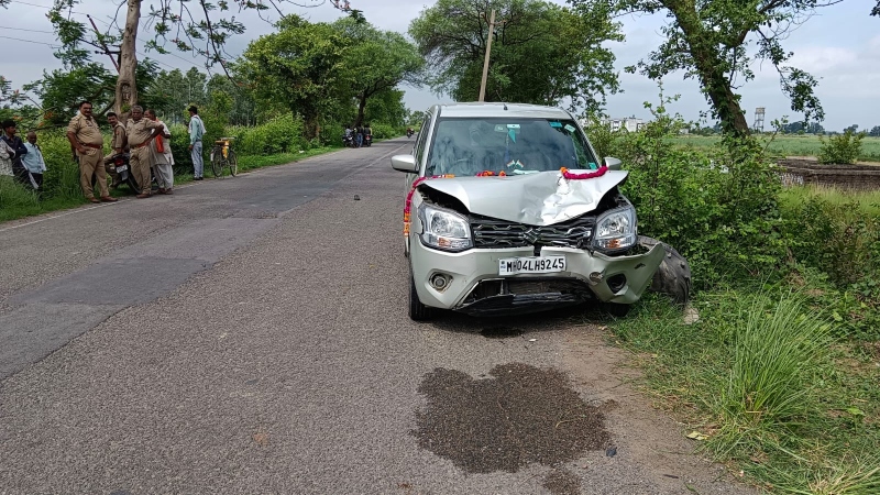 Gonda Accident : तेज रफ्तार कार ने बाइक में मारी ठोकर, तीन की मौत 