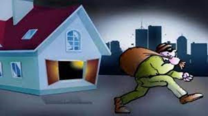 बाजपुर: बैंक कर्मी के घर हुई चोरी, दो आरोपी दबोचे 
