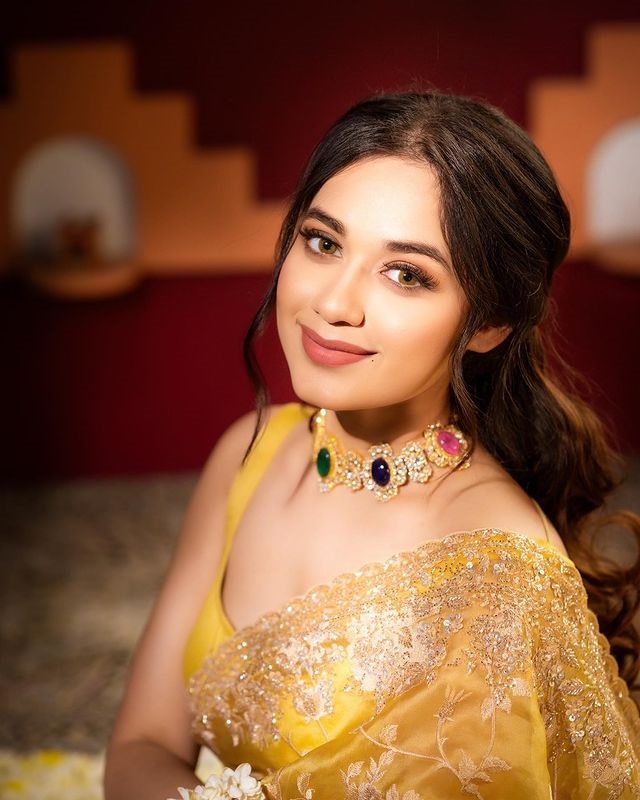 Jannat Zubair 4