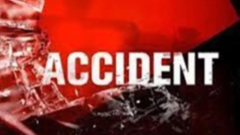 Bahraich Accident : ई-रिक्शा में बस ने मारी टक्कर, छह घायल