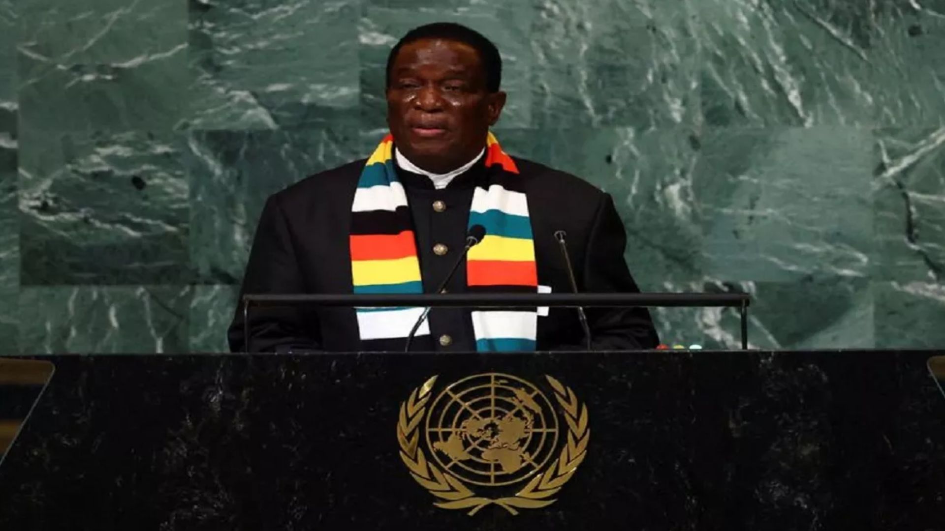 Emmerson Mnangagwa: दूसरे कार्यकाल के लिए फिर से चुने गए जिम्बाब्वे के राष्ट्रपति एमर्सन 