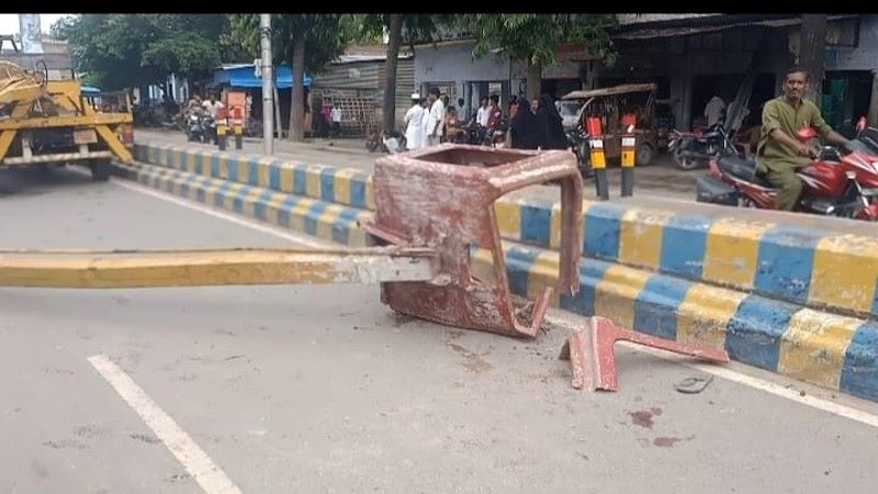 सीतापुर : झालर लगाते समय हाइड्रोलिक मशीन टूटी, मजदूर की हुई मौत