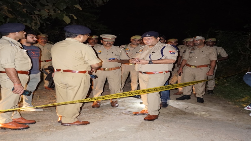 सीतापुर : 25-25 हजार के दो इनामिया बदमाश पुलिस मुठभेड़ में गिरफ्तार
