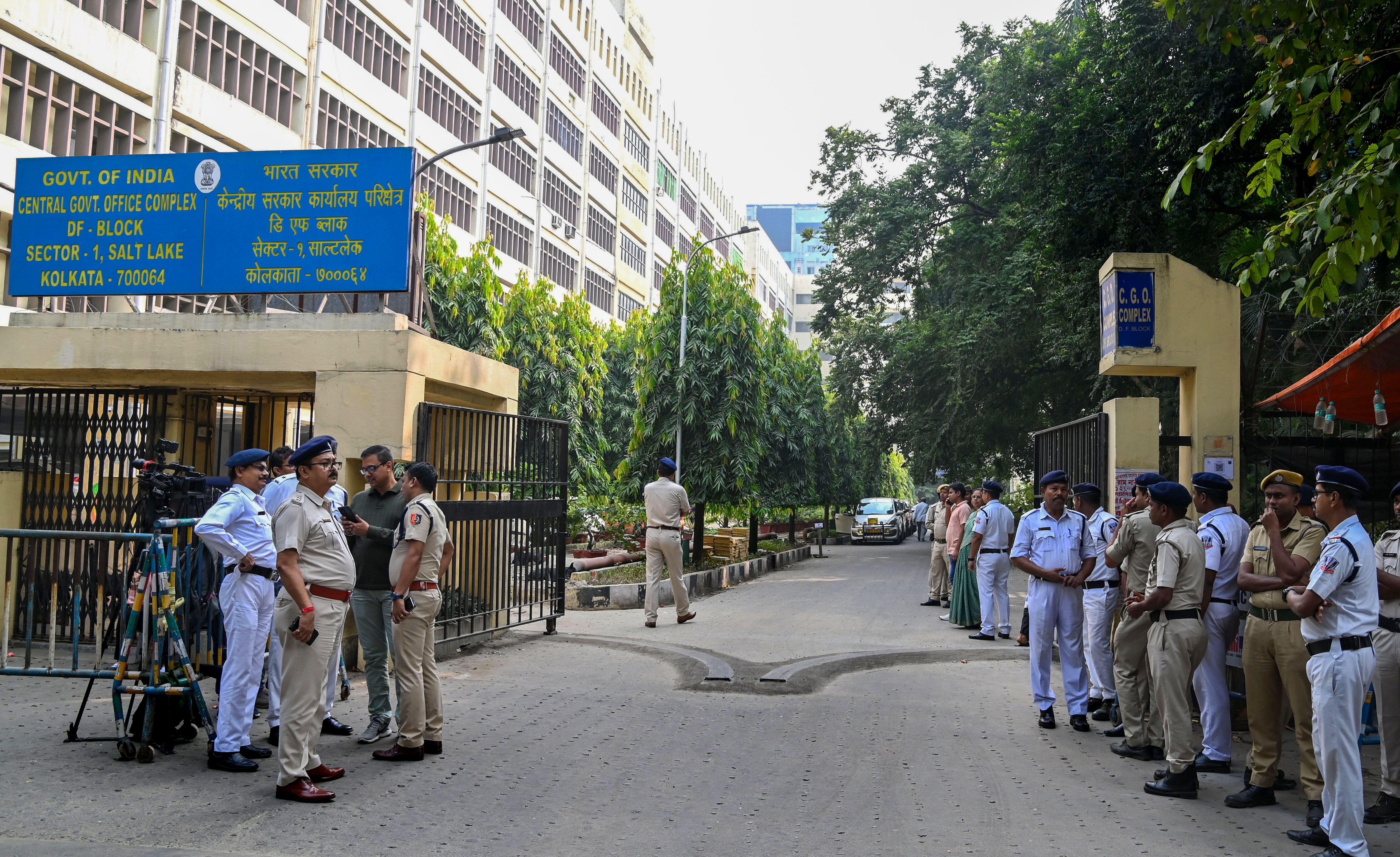 टीएमसी सांसद अभिषेक बनर्जी बंगाल स्कूल रोजगार घोटाले के सिलसिले में ईडी के सामने हुए पेश 