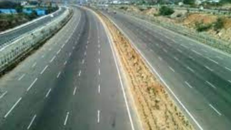Good News: Kanpur में रिंग रोड निर्माण ने पकड़ी रफ्तार, NHI के अधिकारियों ने चिह्नित जमीन पर अपना कब्जा लेना शुरू किया