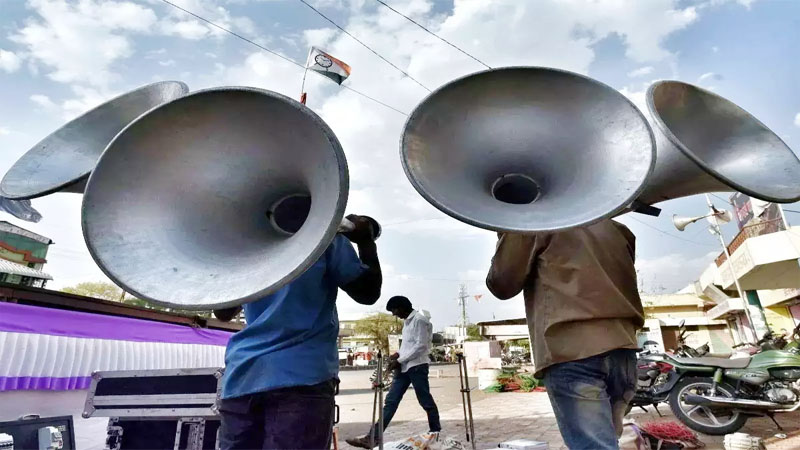 लखनऊ समेत पूरी यूपी में लाउडस्पीकर पर ताबड़तोड़ एक्शन!, धार्मिक स्थलों से उतरवाए गए ध्वनि-विस्तारक यंत्र