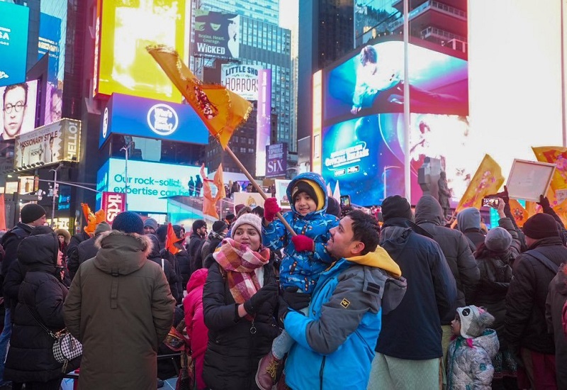 US : देशभर के मंदिरों और संस्थाओं ने राम मंदिर में प्राण प्रतिष्ठा समारोह का उत्सव मनाया 