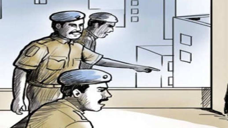 Kanpur News: कारोबारी के घर करोड़ों की चोरी… उत्तराखंड पुलिस ने मारा छापा, बांग्लादेशी समेत दो हिरासत में