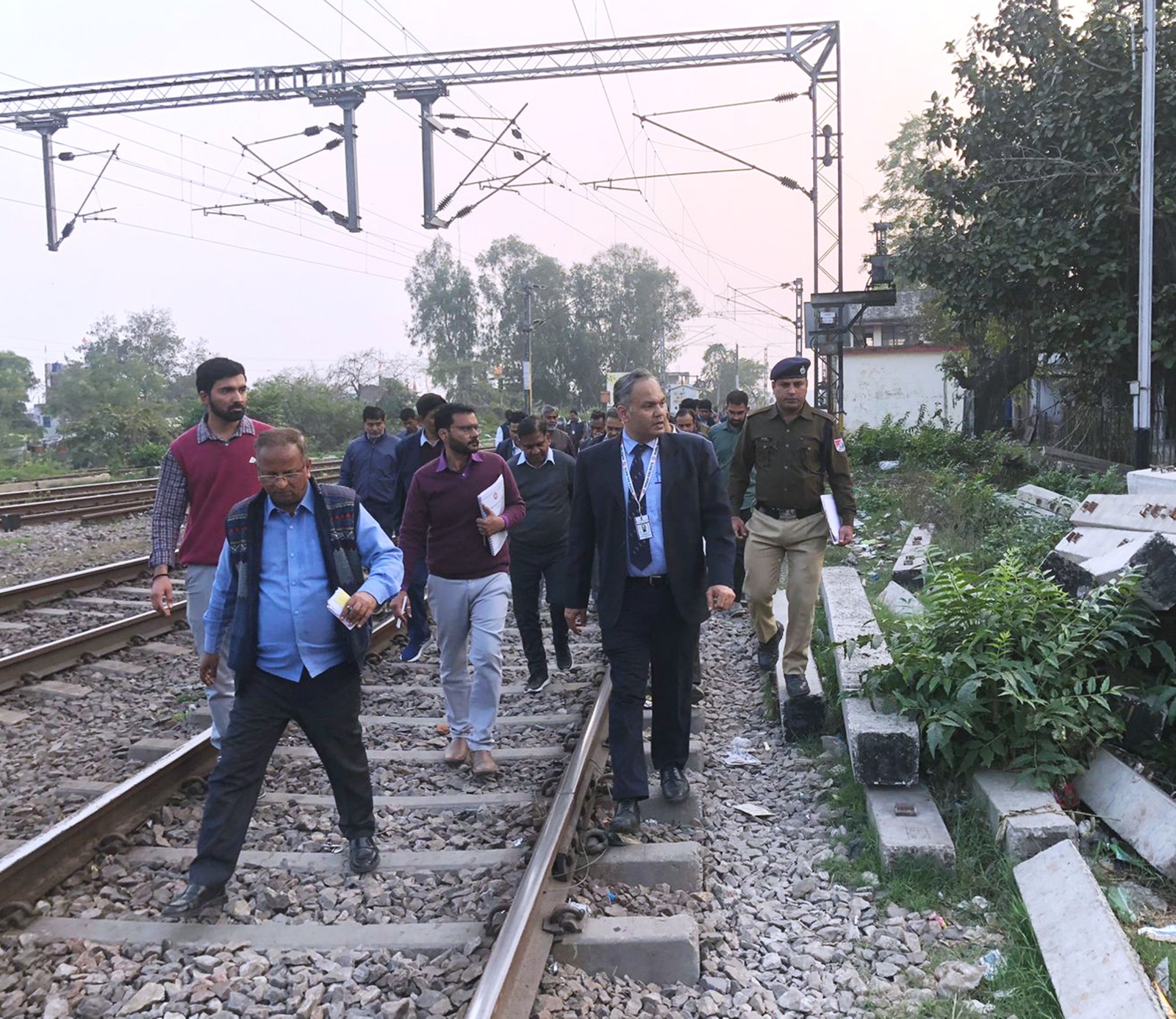 लखनऊ कानपुर रुट पर हाईस्पीड ट्रेन दौड़ाने की तैयारी तेज,तीसरी,चौथी लाइन की मिलेगी सुविधा