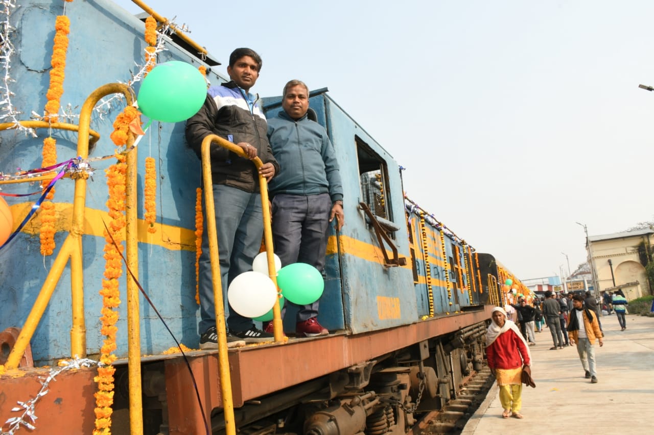 बहराइच-नानपारा मीटरगेज को ब्रॉडगेज में बदलने जा रहा रेलवे,10 फरवरी से ट्रेनों का संचालन होगा बंद,चलेगा कार्य