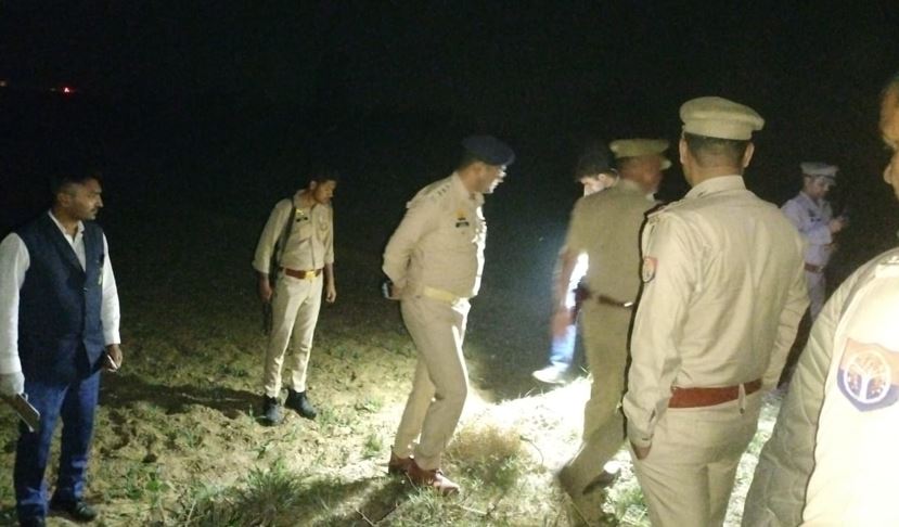 बदायूं: पुलिस की गोकशों से मुठभेड़, बदमाश के पैर में लगी गोली, सिपाही भी घायल