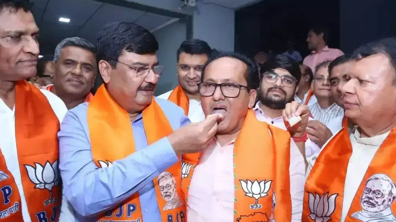 Lok Sabha Election 2024: मतदान से पहले ही सूरत सीट पर BJP उम्मीदवार निर्विरोध जीते, जानें वजह