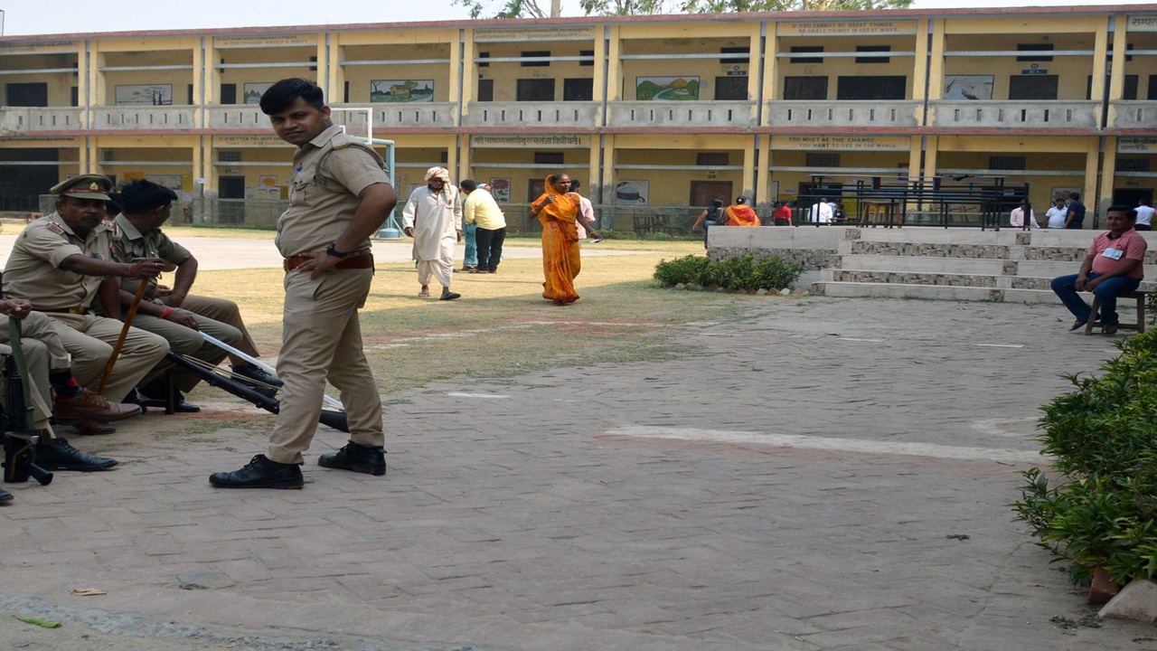 अयोध्या में कम मतदान से भाजपा भौचक, कम हुये मतदान के अब तलाशे जा रहे निहितार्थ