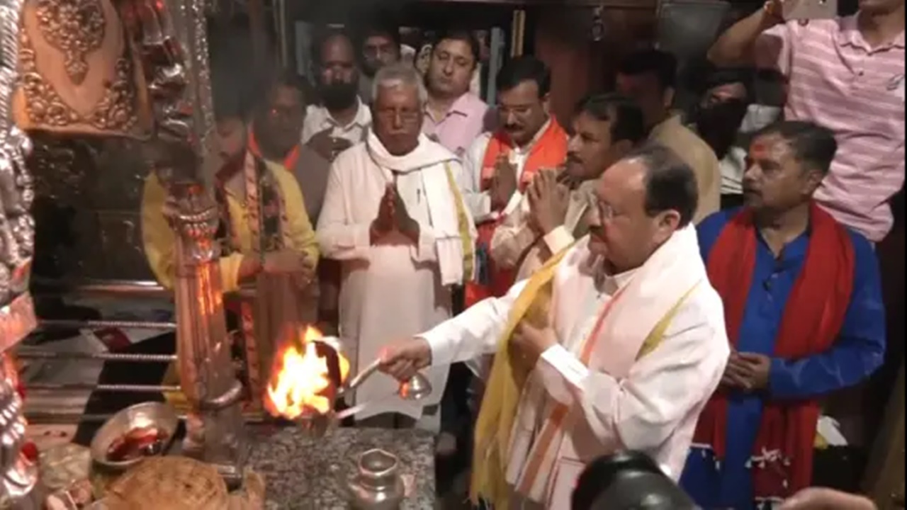 भाजपा अध्यक्ष नड्डा ने की वाराणसी के काल भैरव मंदिर में पूजा 