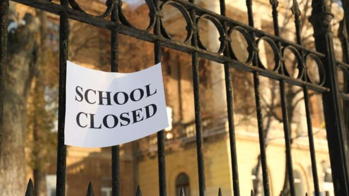 खटीमा: भीषण गर्मी के बीच खुले निजी विद्यालयों को कराया बंद