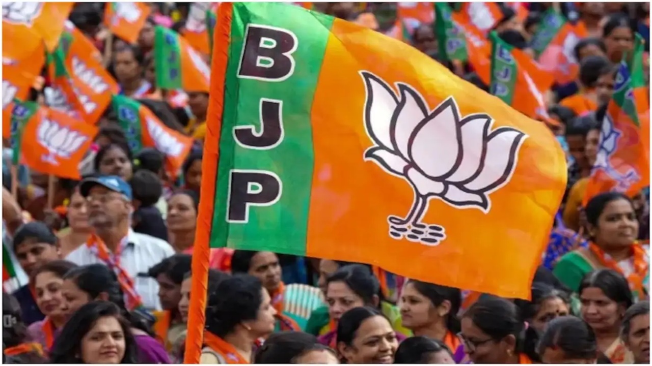 Lok Sabha Election Result 2024: पश्चिमांचल से लेकर अवध तक UP के हर क्षेत्र में BJP के चुनावी ग्राफ में गिरावट, जानें इसके पीछे की वजह 