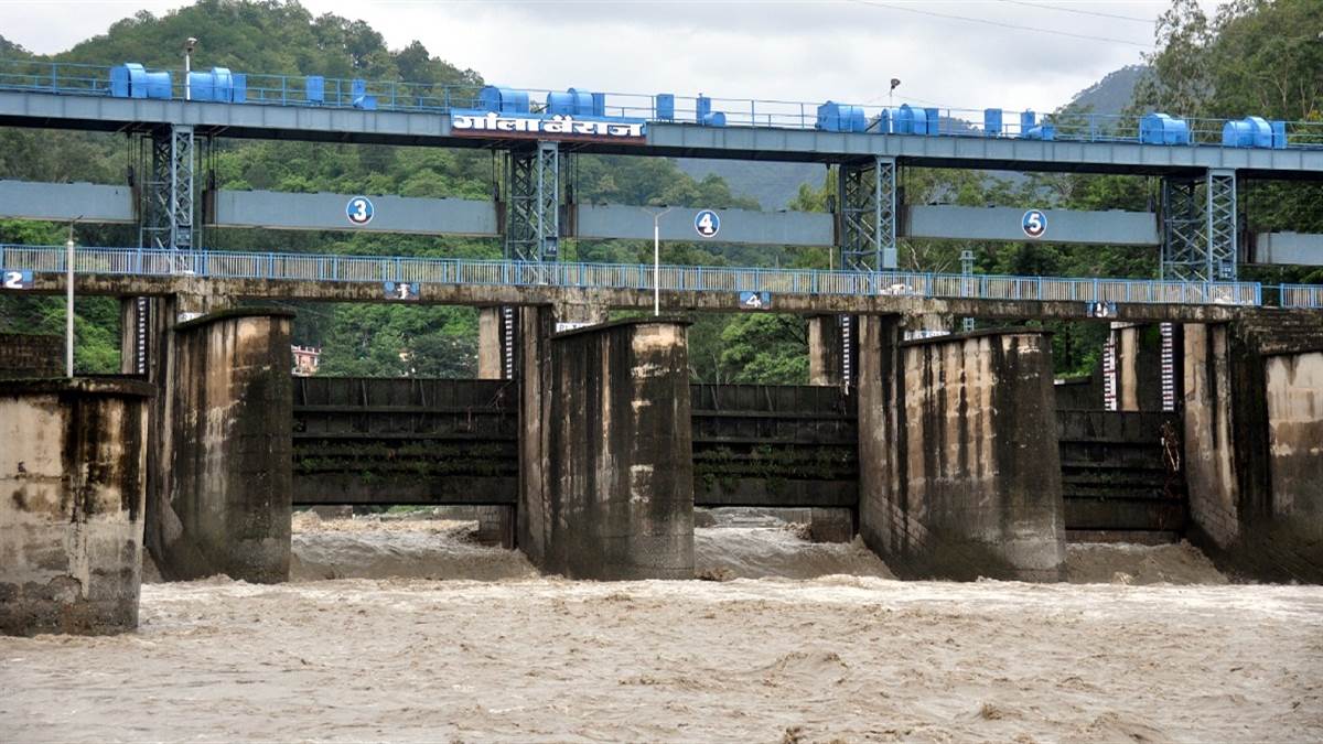 हल्द्वानी: तटवर्ती इलाकों के लिए ALERT : गौला में छोड़ा गया 20700 क्यूसेक पानी