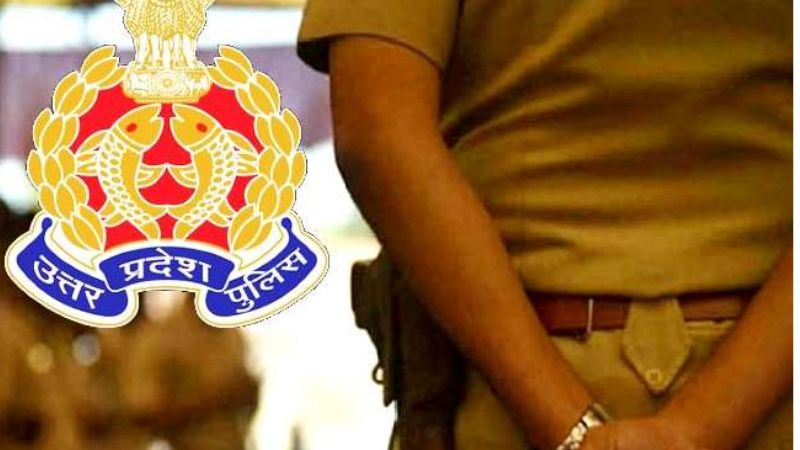 Kanpur Crime: क्राइम ब्रांच की साइबर सेल में तैनात 22 पुलिस कर्मी किए गए लाइन हाजिर...विभाग में हो रही तरह-तरह की चर्चाएं