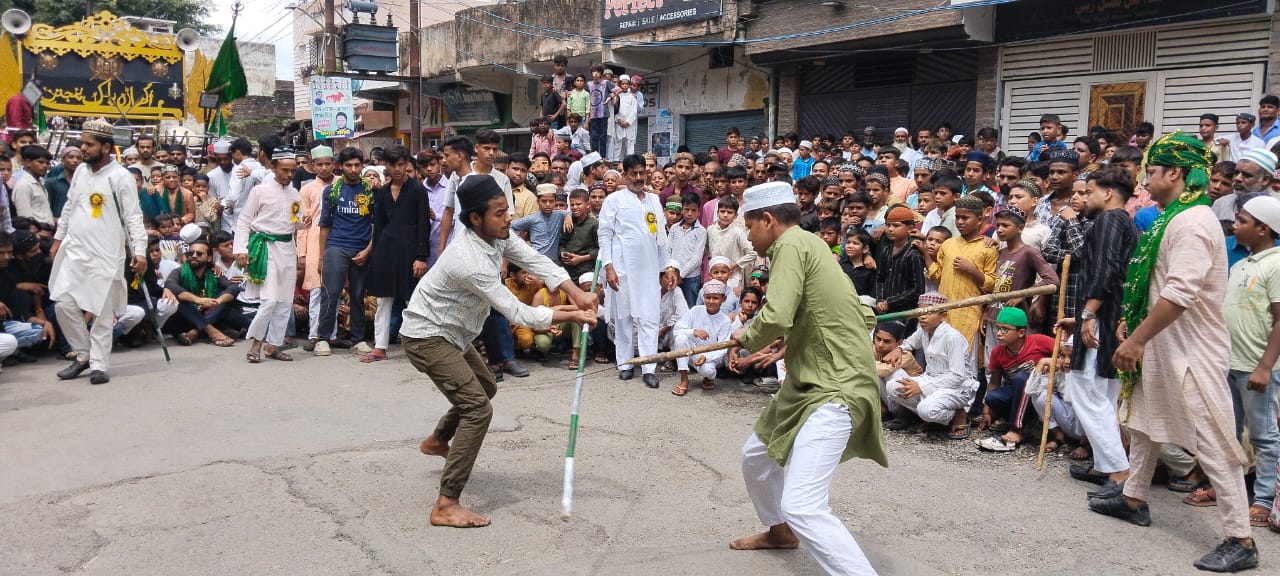 हल्द्वानी: आशूरा पर गम में डूबे अकीदतमंद, मातम कर याद किए हुसैन