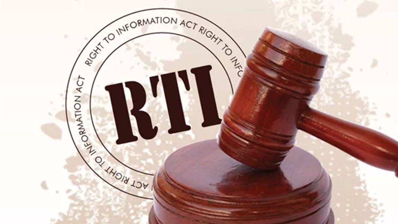 Kanpur: 3 महीने से बंद RTI का पोर्टल खुला तो ARTO रह गए दंग, बाबुओं को लगाई जमकर फटकार, निलंबन की दी चेतावनी