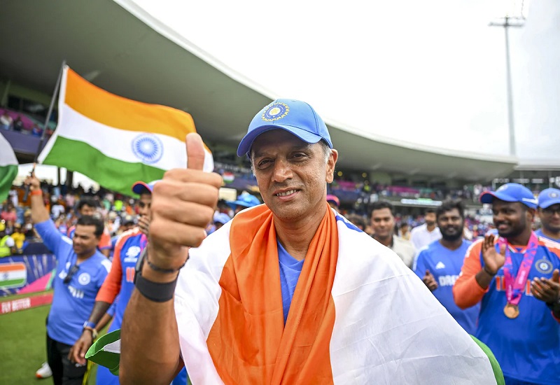 राहुल द्रविड़ ने खुलासा किया, एक दिवसीय विश्व कप हार के बाद रोहित शर्मा ने कैसे उन्हें पद छोड़ने से रोका