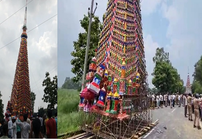 लखीमपुर खीरी : हाईटेंशन लाइन से टकराया 45 फीट ऊंचा ताजिया, एक की मौत...आया सामने VIDEO