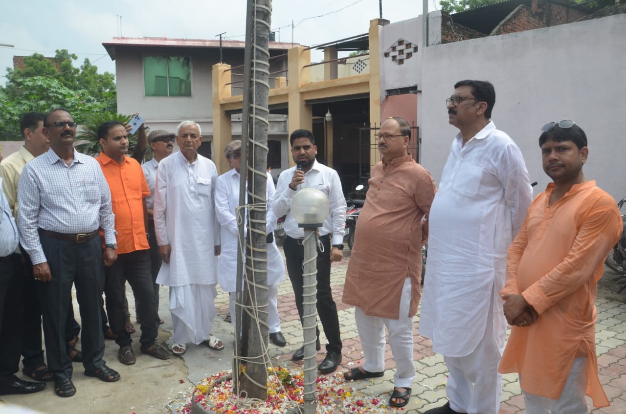 जौनपुर: नकली, अधोमानक और नशीली दवाओं को न बेचें और न बेचने दे- महामंत्री दिवाकर सिंह