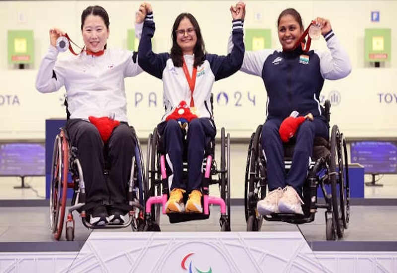 Paris Paralympics 2024 : अवनि लेखरा पैरालंपिक में दो स्वर्ण जीतने वाली पहली भारतीय महिला बनीं, मोना अग्रवाल को ब्रॉन्ज... पीएम मोदी ने दी बधाई 