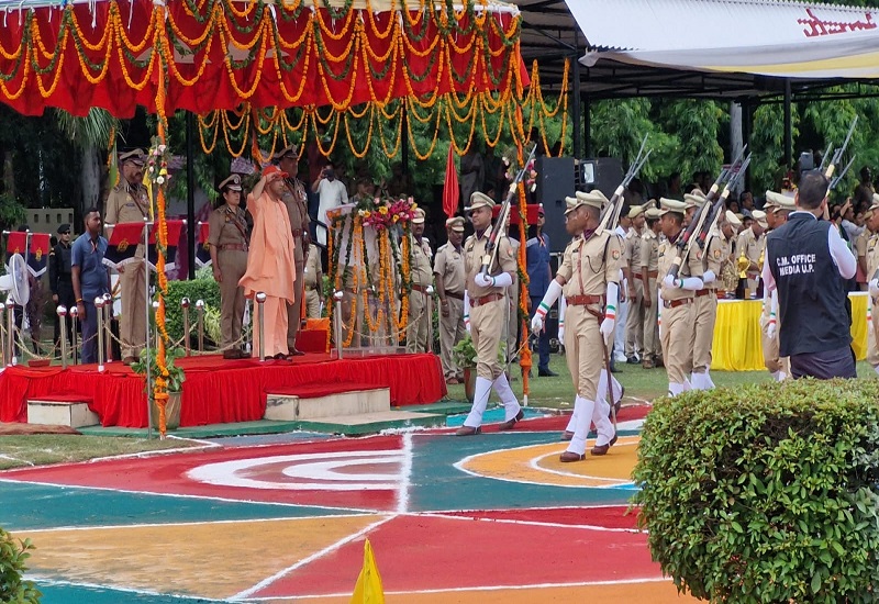 CM Yogi Visit Moradabad : यूपी पुलिस को मिले 74 नए डिप्टी एसपी, CM योगी आदित्यनाथ ने पुलिस अकादमी में ली परेड की सलामी