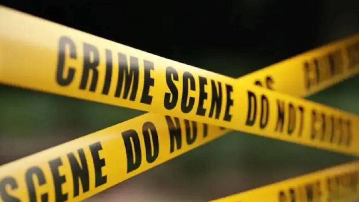 Hamirpur Murder: गला घोंटकर महिला की हत्या...पैरोल पर चल रही थी, घटनास्थल से शराब की शीशी बरामद