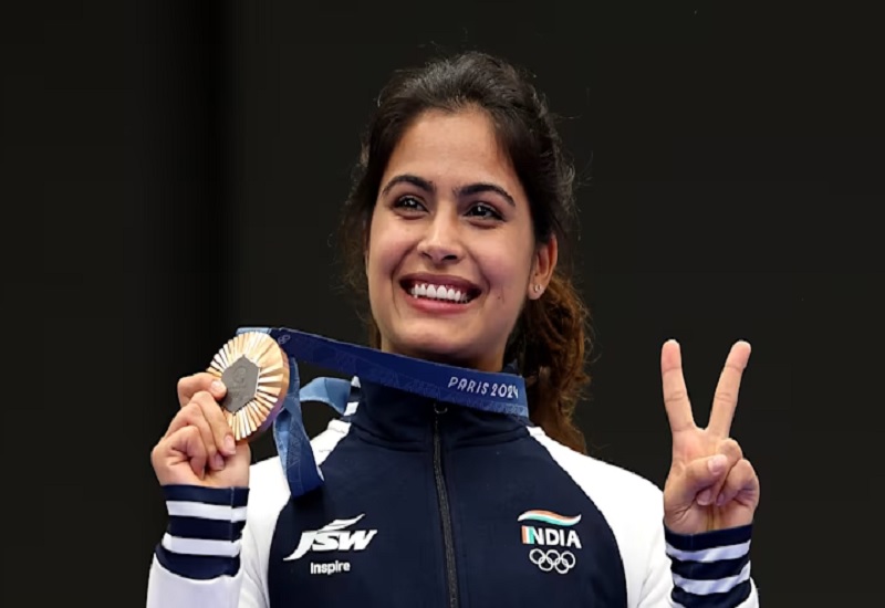 Manu Bhaker Story : चिंता मत करो, बस खेलो...मां को सबसे बड़ी प्रेरणा मानती हैं मनु भाकर