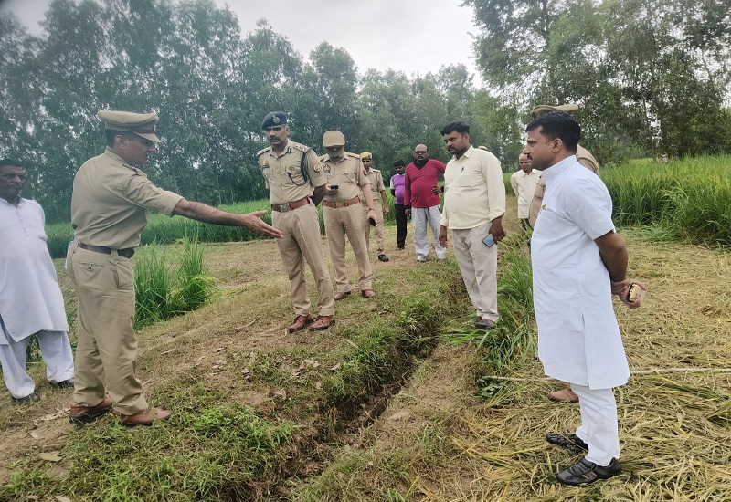 ठाकुरद्वारा प्रकरण : स्थानीय पुलिस ने असफरों को रखा अंधेरे में, बिगड़ गए हालत