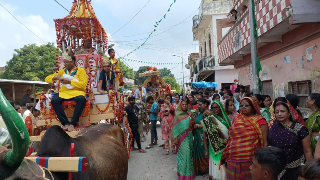 क्षमावाणी पर्व पर निकली शोभा यात्रा रहीं आर्कषण का केंद्र : पंजाबी बैंड ने छोड़ी अलग छाप