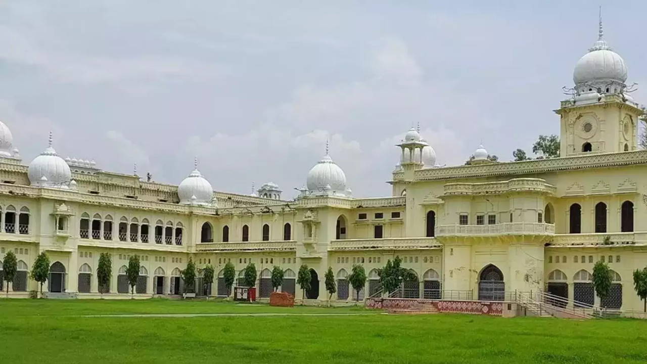 Lucknow University: छात्रों को खूब भा रहा NEP Exit Program, अब नहीं बर्बाद होता पूरा साल