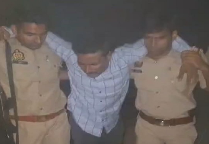 रामपुर : मुठभेड़ में पुलिस की गोली लगने से 25 हजार का इनामी गो-तस्कर घायल, जिला अस्पताल में भर्ती